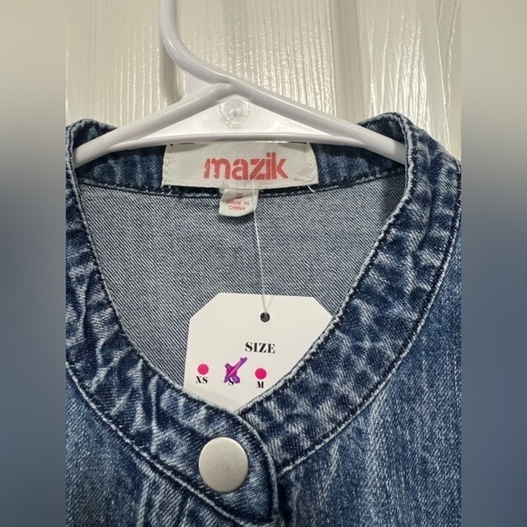 Mazic Size Small Denim Top - Picture 2 of 2